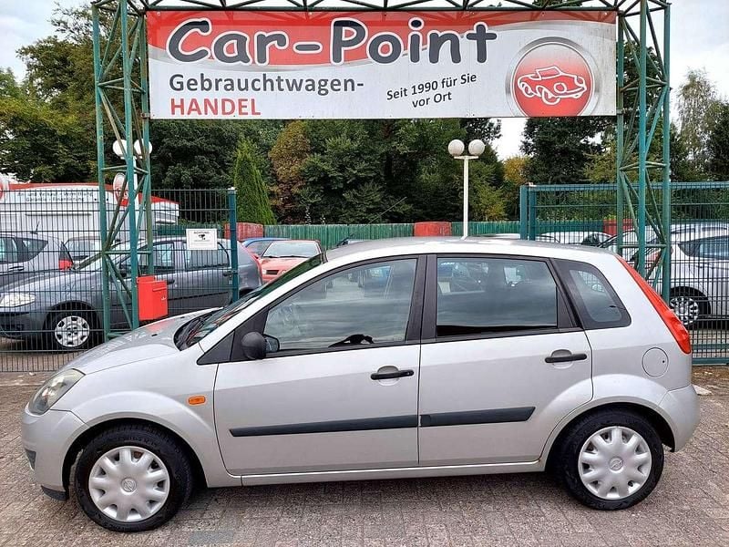 Silber Gebraucht 2007 Ford Fiesta Fun X Kleinwagen | 495 € (Superpreis) - Bild 1/4