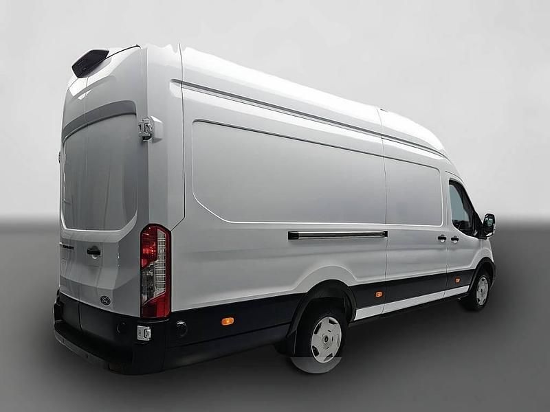 Gebraucht Ford Transit Trend 131 PS (96 kW) 2025 Weiß Limousine
