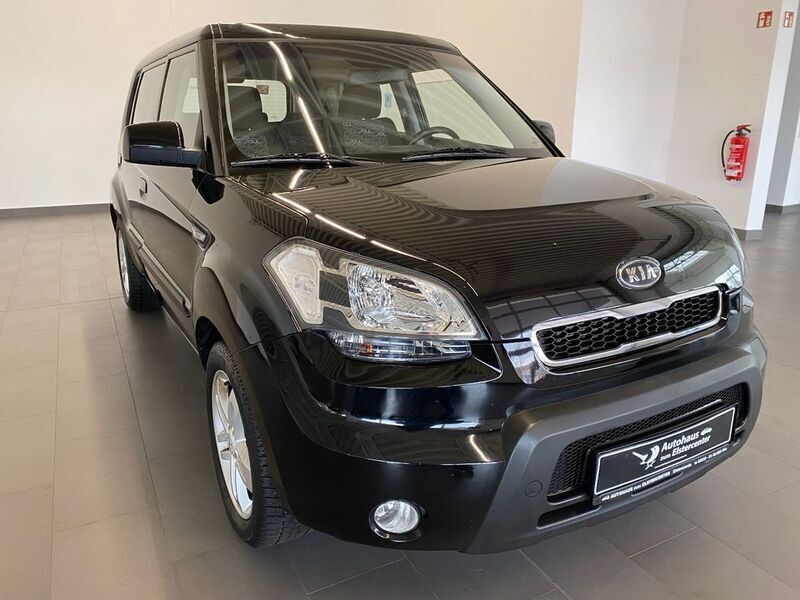 Schwarz Gebraucht 2010 Kia Soul Vision SUV | 7.990 € - Bild 1/4