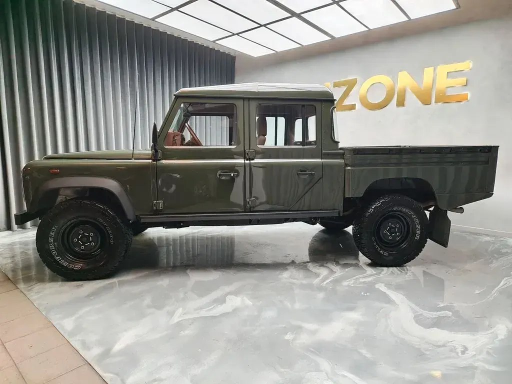 Gebraucht Land Rover Defender S 122 PS (89 kW) 2002 Grün SUV