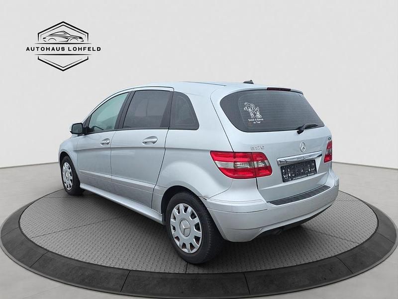 Gebraucht Mercedes B170 116 PS (85 kW) 2009 Silber Van / Kleinbus