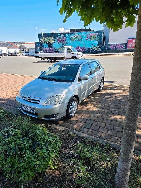 Grau Gebraucht 2006 Toyota Corolla Limousine | 3.000 € (Fairer Preis) - Bild 1/4