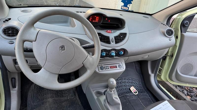 Gebraucht Renault Twingo Expression 58 PS (42 kW) 2008 Kleinwagen