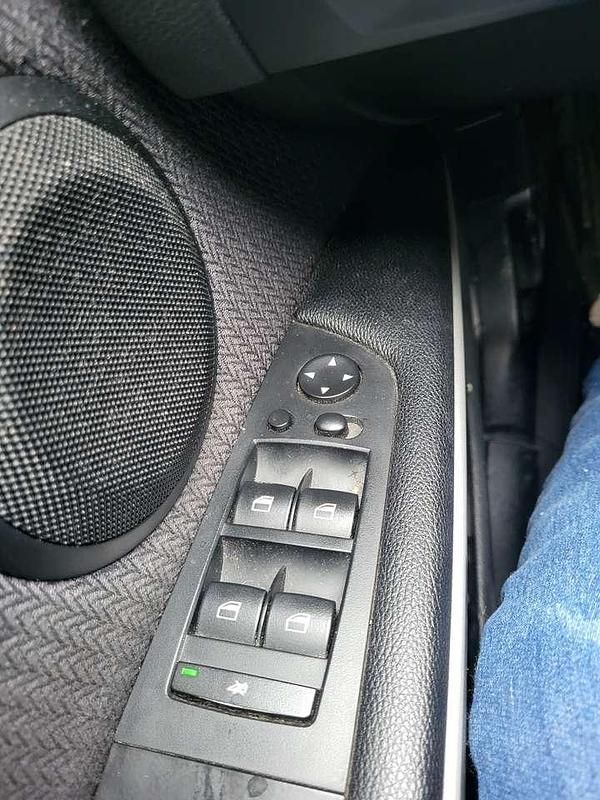 Gebraucht BMW 320 Performance 163 PS (119 kW) 2010 Schwarz Kombi