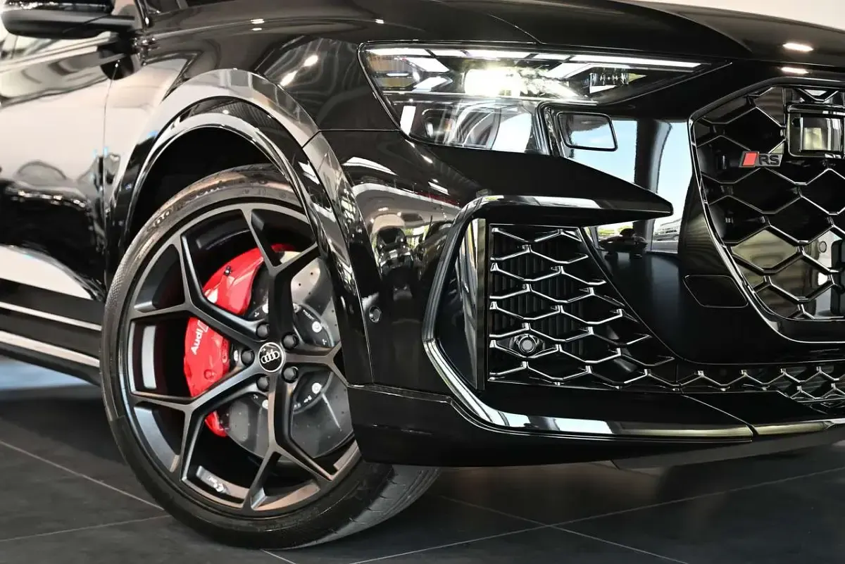 Neu Audi Q8 Design 640 PS (470 kW) 2026 Schwarz SUV