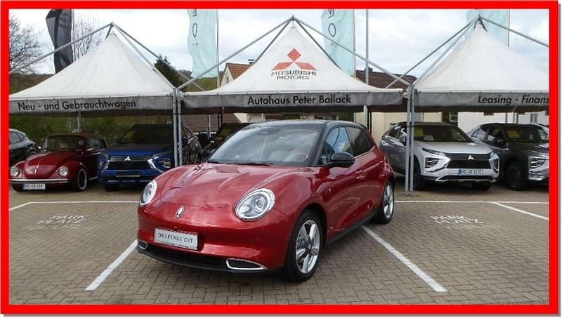 Neu Ora 03 Pro+ 125 kW (171 PS) 2025 Mars red/starry black Kleinwagen