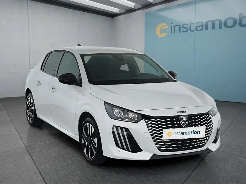 Gebraucht Peugeot 208 Allure 101 PS (74 kW) 2024 Weiß Kleinwagen