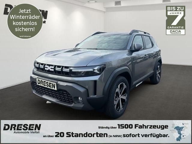 Grau Neu 2025 Dacia Duster Journey SUV | 30.385 € - Bild 1/4