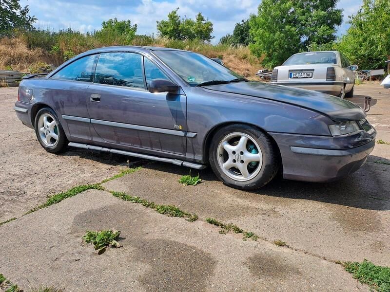 Schwarz Gebraucht 1996 Opel Calibra Coupé | 2.750 € - Bild 1/4