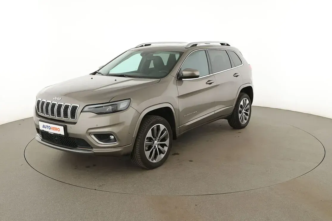 Gebraucht Jeep Cherokee Overland 194 PS (142 kW) 2019 SUV