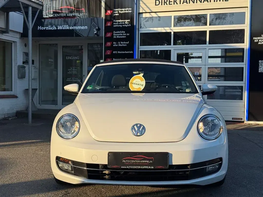 Gebraucht VW Beetle Design 105 PS (77 kW) 2016 Weiß Kleinwagen