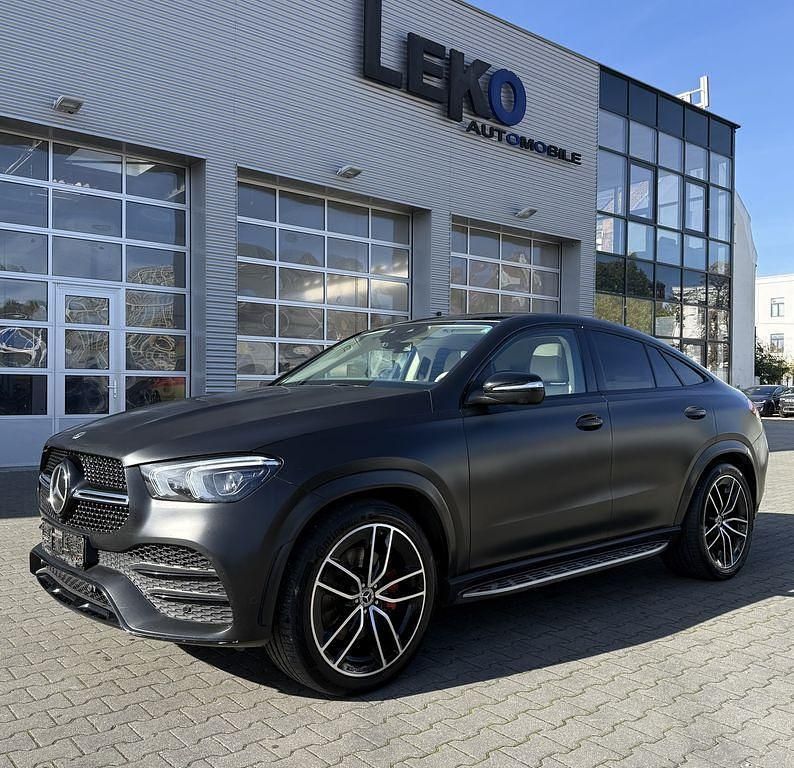 Schwarz Gebraucht 2021 Mercedes GLE400 AMG Coupé | 49.990 € (Teuer) - Bild 1/4