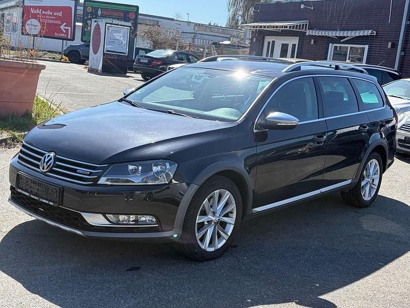 Gebraucht VW Passat Alltrack Basis 177 PS (130 kW) 2015 Schwarz Kombi