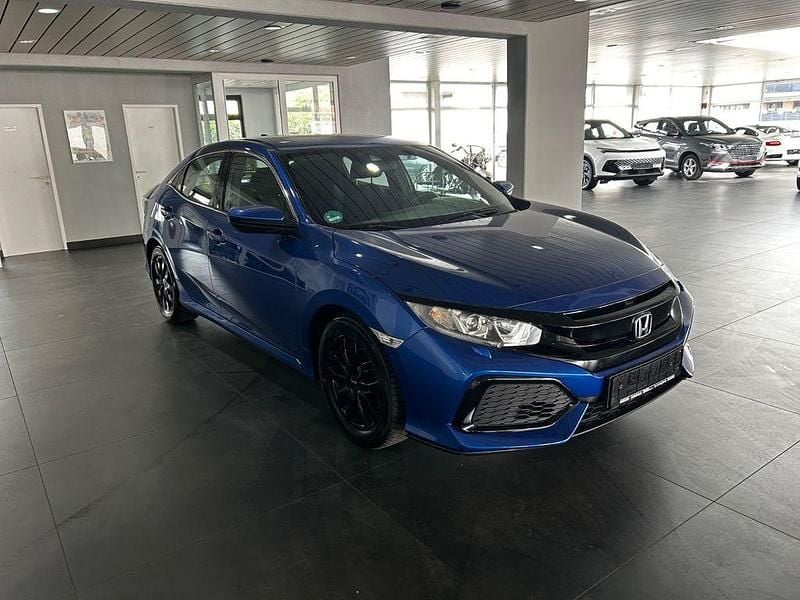 Gebraucht Honda Civic 126 PS (92 kW) 2017 Blau Limousine