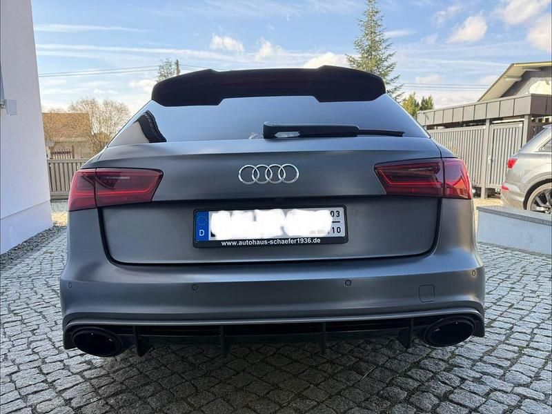 Gebraucht Audi RS6 Performance 605 PS (444 kW) 2018 Grau Kombi