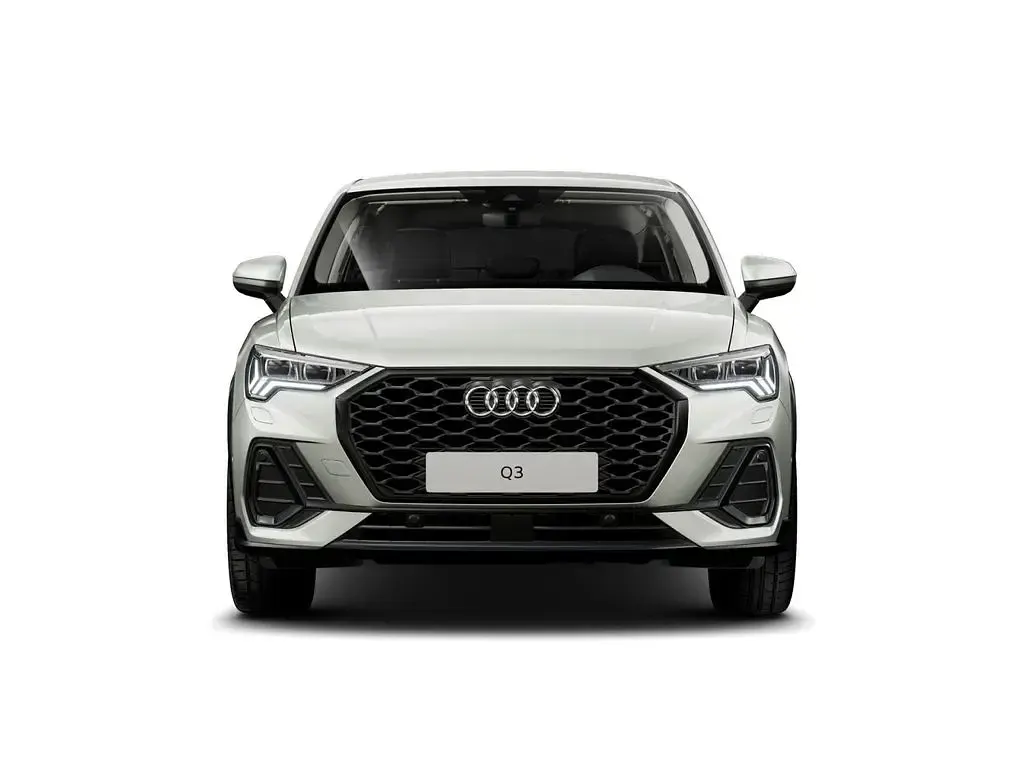 Gebraucht Audi Q3 Sportback Sport 150 PS (110 kW) 2026 Silber SUV