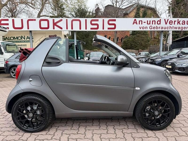 Gebraucht Smart ForTwo Cabrio Prime 90 PS (66 kW) 2018 Titania gry (mattgrau) Cabrio