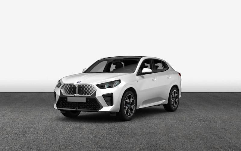 Neu BMW iX2 Performance 230 kW (313 PS) 2026 Weiß SUV