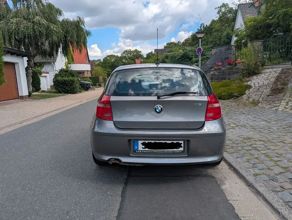 Gebraucht BMW 116 122 PS (89 kW) 2011 Silber Kleinwagen