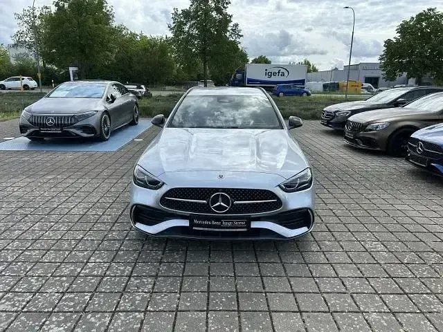 Gebraucht Mercedes C220 AMG 200 PS (147 kW) 2025 Silber Limousine