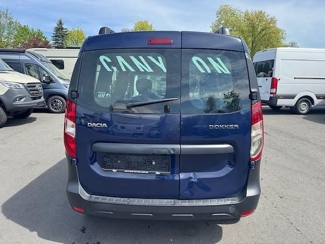 Używany Dacia Dokker 101 KM (74 kW) 2019 Niebieski Minivan