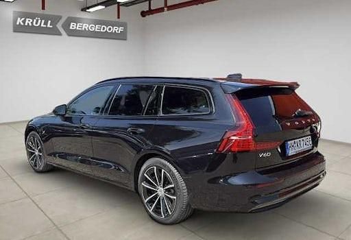 Gebraucht Volvo V60 Plus 455 PS (334 kW) 2025 Schwarz Kombi