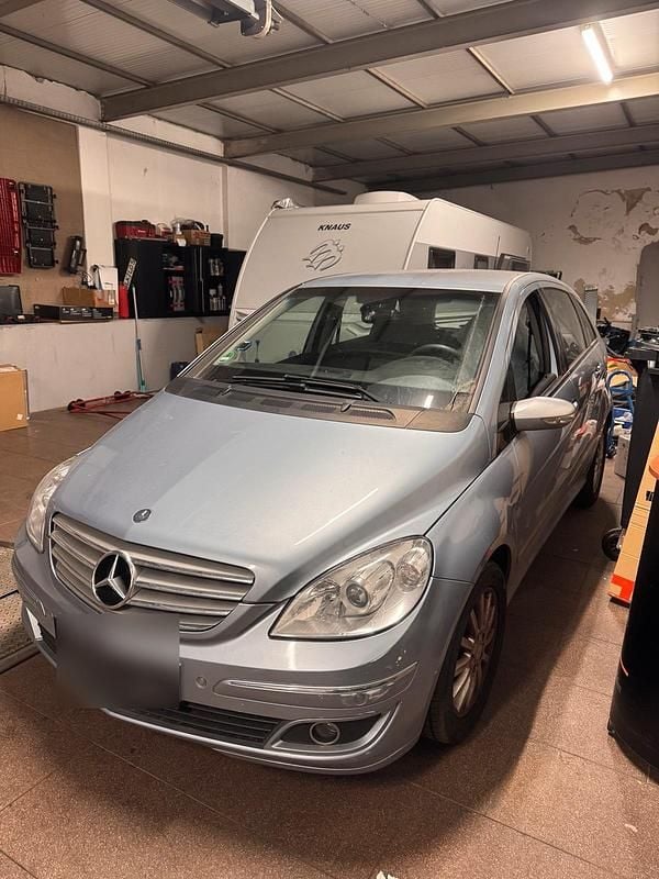 Blau Gebraucht 2007 Mercedes B200 Van / Kleinbus | 3.450 € (Superpreis) - Bild 1/2