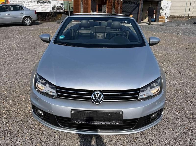 Gebraucht VW Eos 122 PS (89 kW) 2011 Silber Cabrio