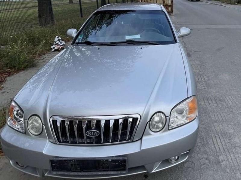 Silber Gebraucht 2003 Kia Magentis Limousine | 3.500 € - Bild 1/4