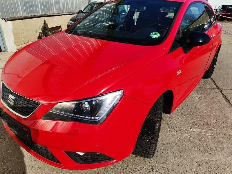 Gebraucht Seat Ibiza SC 105 PS (77 kW) 2015 Rot Kleinwagen