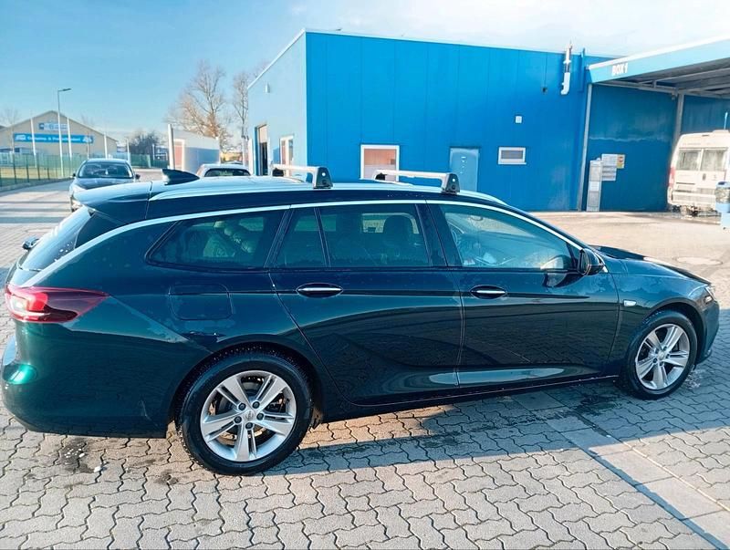 Gebraucht Opel Insignia 170 PS (125 kW) 2017 Grün Kombi