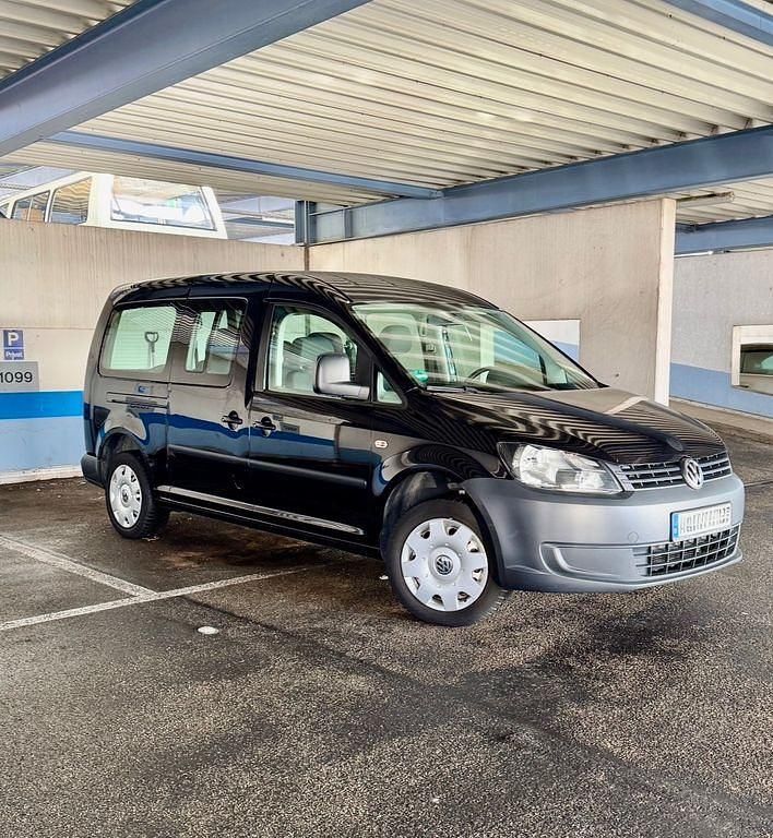 Schwarz Gebraucht 2012 VW Caddy Maxi Van / Kleinbus | 4.900 € - Bild 1/4