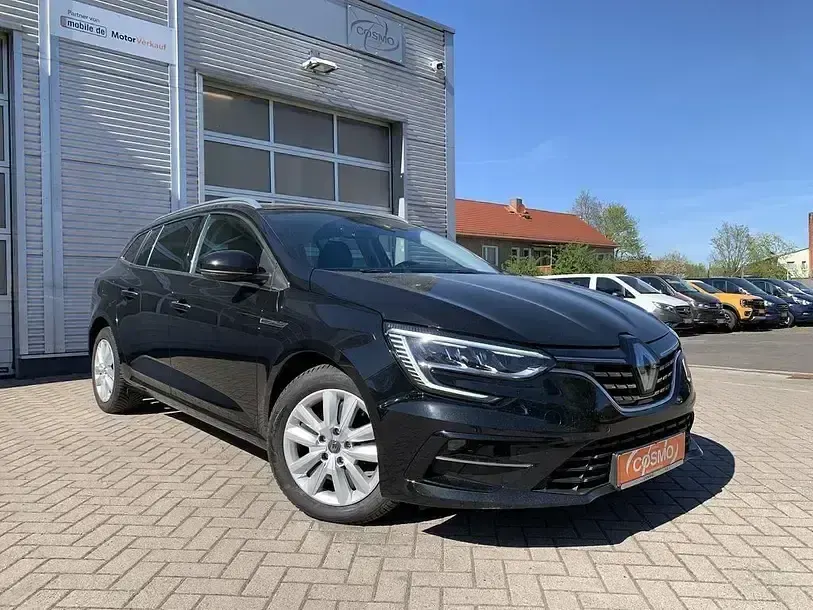 Gebraucht Renault Mégane II Intens 116 PS (85 kW) 2021 Schwarz Limousine