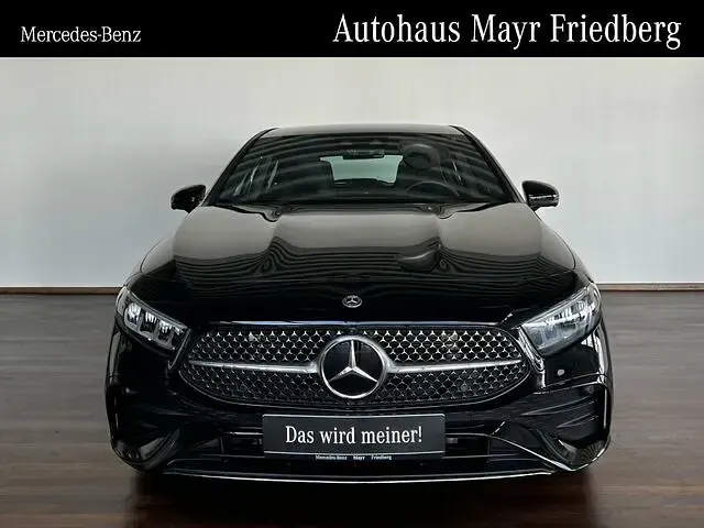 Gebraucht Mercedes A250 Advanced Plus 224 PS (164 kW) 2023 Lack kosmosschwarz Limousine