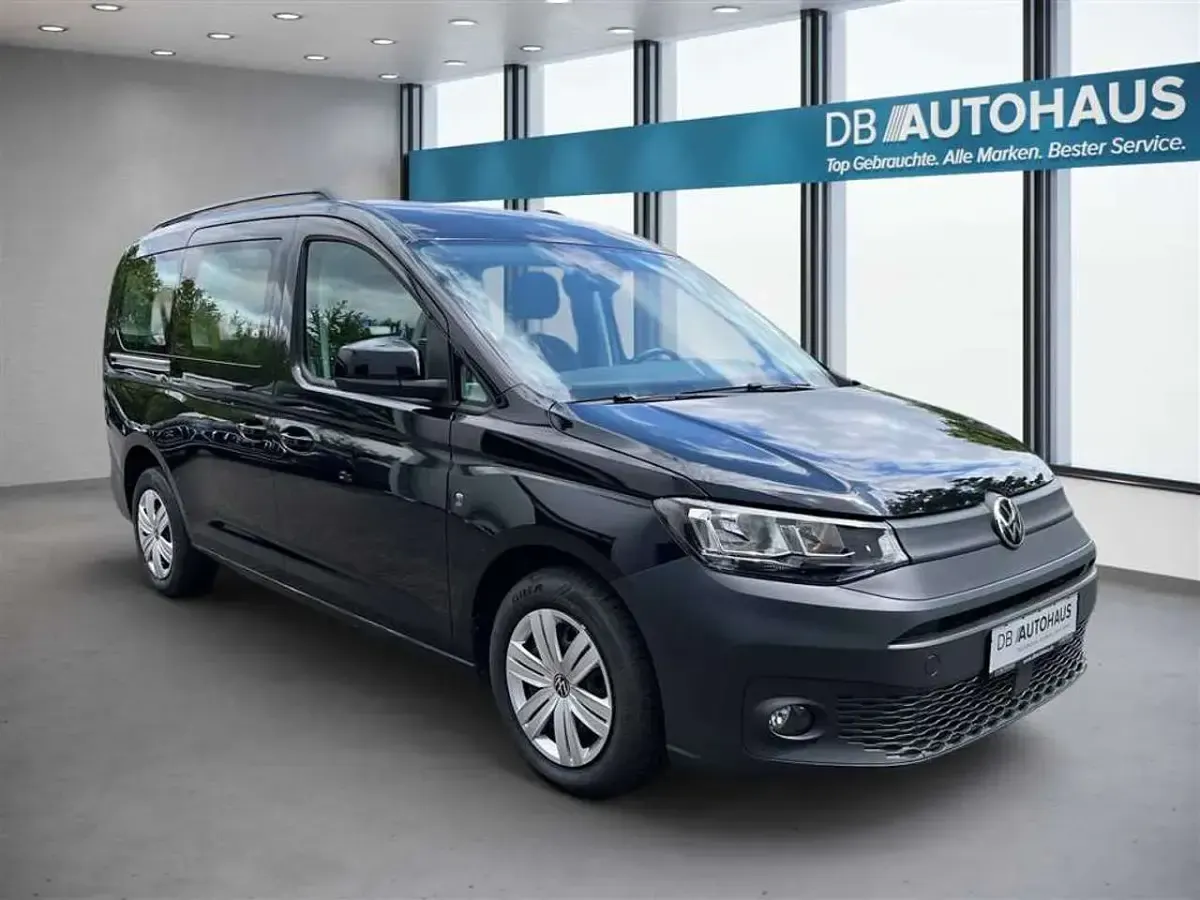 Gebraucht VW Caddy Maxi 122 PS (89 kW) 2022 Schwarz Van / Kleinbus