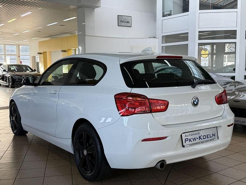 Gebraucht BMW 116 116 PS (85 kW) 2016 Weiß Kleinwagen