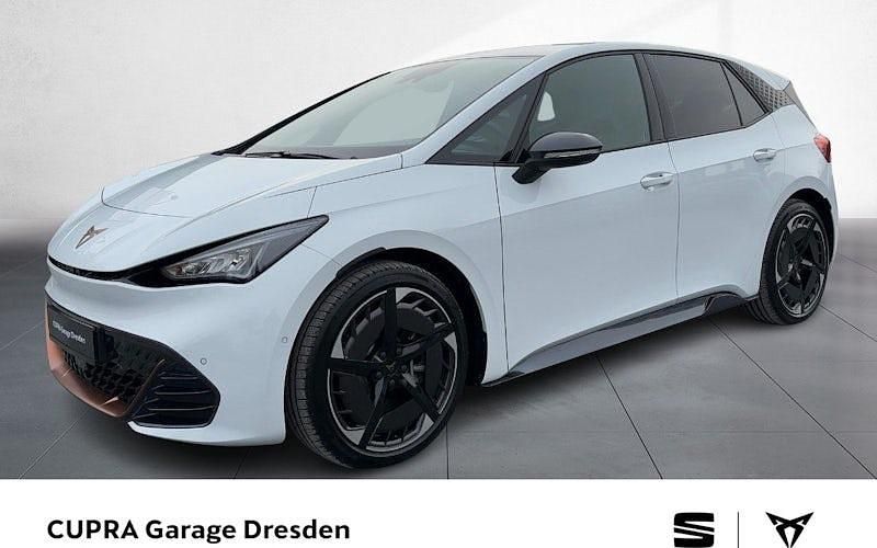 Neu Cupra Born 169 kW (231 PS) 2026 Glacial white metallic Kleinwagen