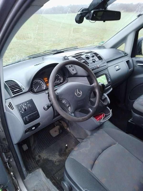 Gebraucht Mercedes Vito 204 PS (150 kW) 2008 Silber Van