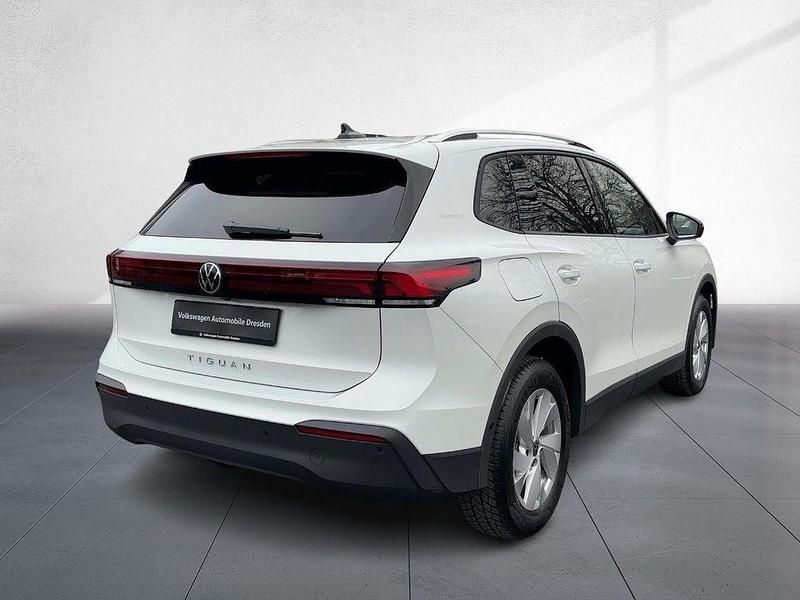 Neu VW Tiguan Life 150 PS (110 kW) 2026 Weiß SUV