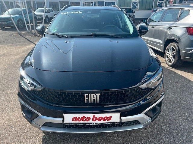 Gebraucht Fiat Tipo Cross 131 PS (96 kW) 2024 Schwarz Limousine