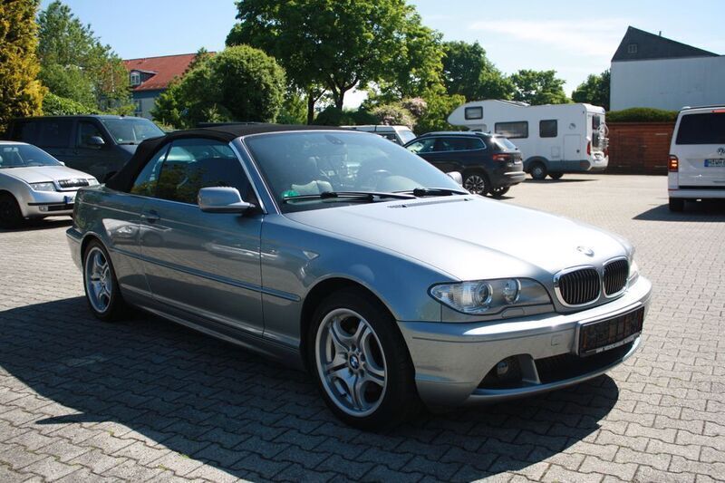 Gebraucht BMW 325 Cabriolet 192 PS (141 kW) 2006 Grau Cabrio