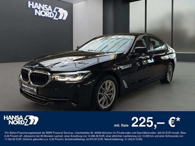 Schwarz / schwarz ii Gebraucht 2022 BMW 530 Sport Line Limousine | 31.650 € (Superpreis) - Bild 1/4