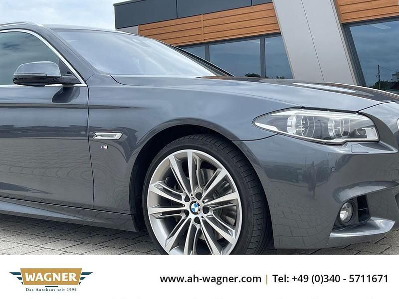 Grau (metallic) Gebraucht 2016 BMW 535 Performance Kombi | 20.699 € (Fairer Preis) - Bild 1/4