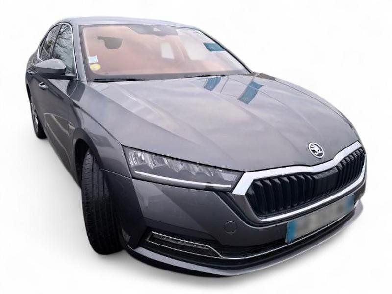Gebraucht Skoda Octavia Style 150 PS (110 kW) 2023 Graphitegrau metallic Limousine