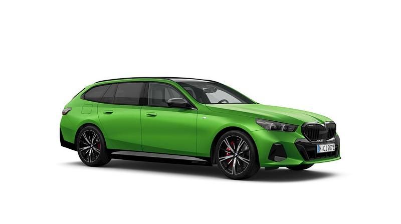 Gebraucht BMW 550e Comfort Edition 313 PS (230 kW) 2026 Kombi