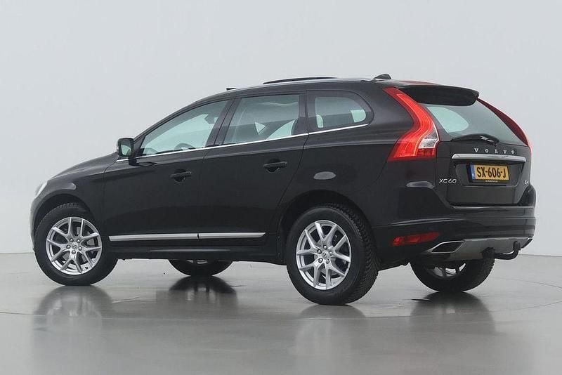 Usado Volvo XC60 190 HP (139 kW) 2017 Preto SUV