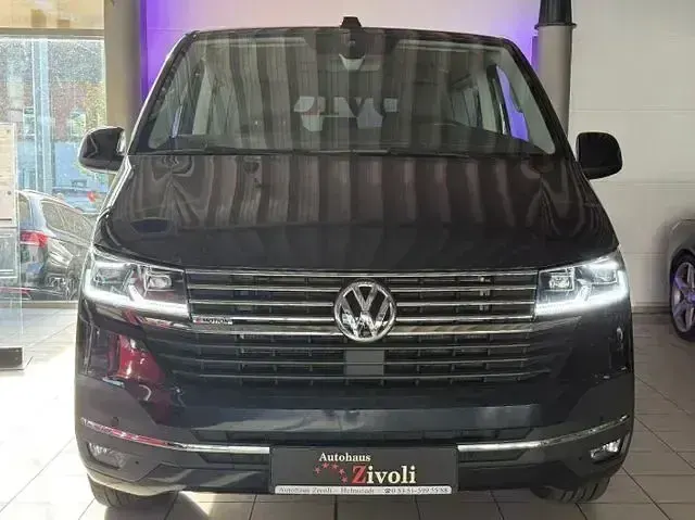 Używany VW Multivan 204 KM (150 kW) 2022 Niebieski Minivan