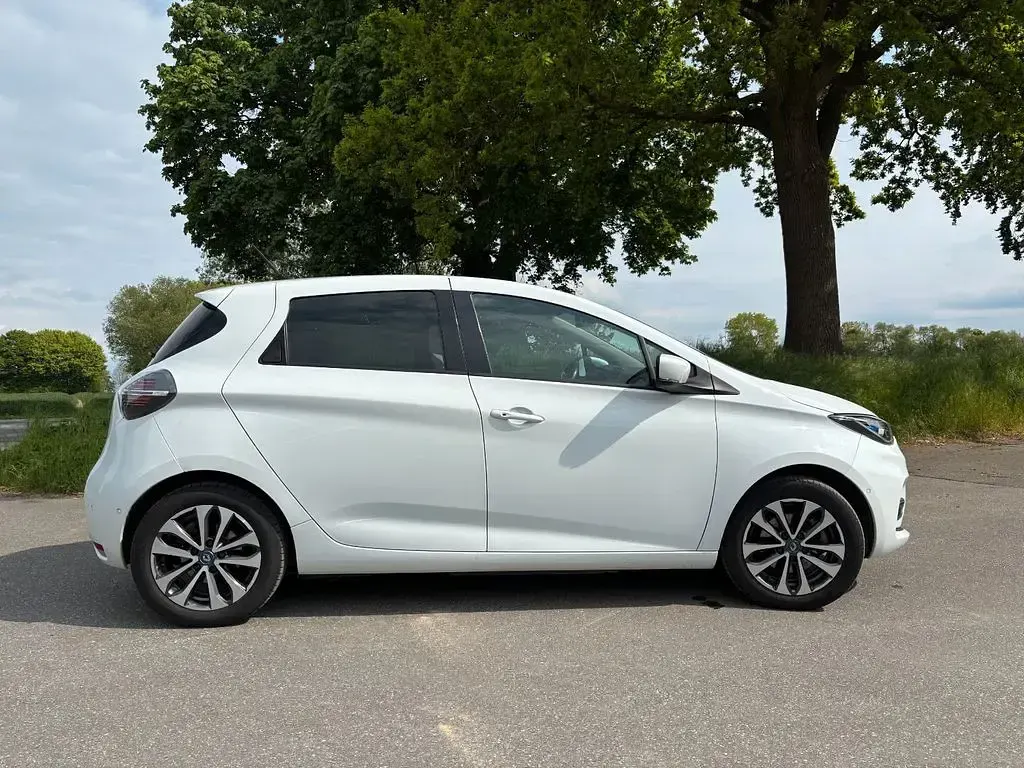 Gebraucht Renault Zoe Intens 100 kW (136 PS) 2020 Weiß Kleinwagen