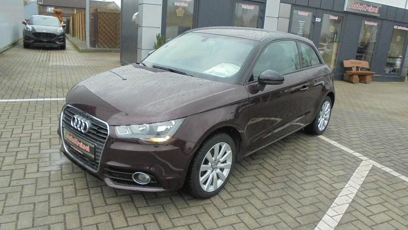 Second-hand Audi A1 Ambition 90 CP (66 kW) 2012 Mov Hatchback