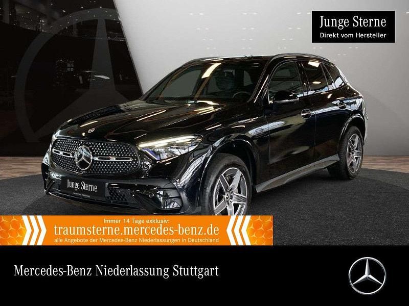 Obsidianschwarz Gebraucht 2022 Mercedes GLC300e AMG SUV | 56.890 € - Bild 1/3